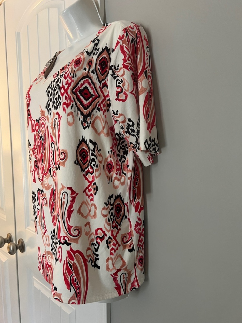 NWT CHICO’S TOUCH OF COOL TRIBAL BALLET ELBOW TEE TOP SZ 12/L - Picture 4 of 11